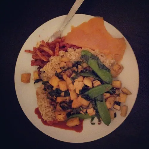 Rice, vegetables, salmon