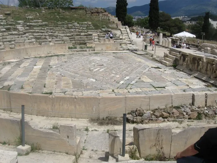 ΘΕΑΤΡΟ ΔΙΟΝΥΣΟΥ
